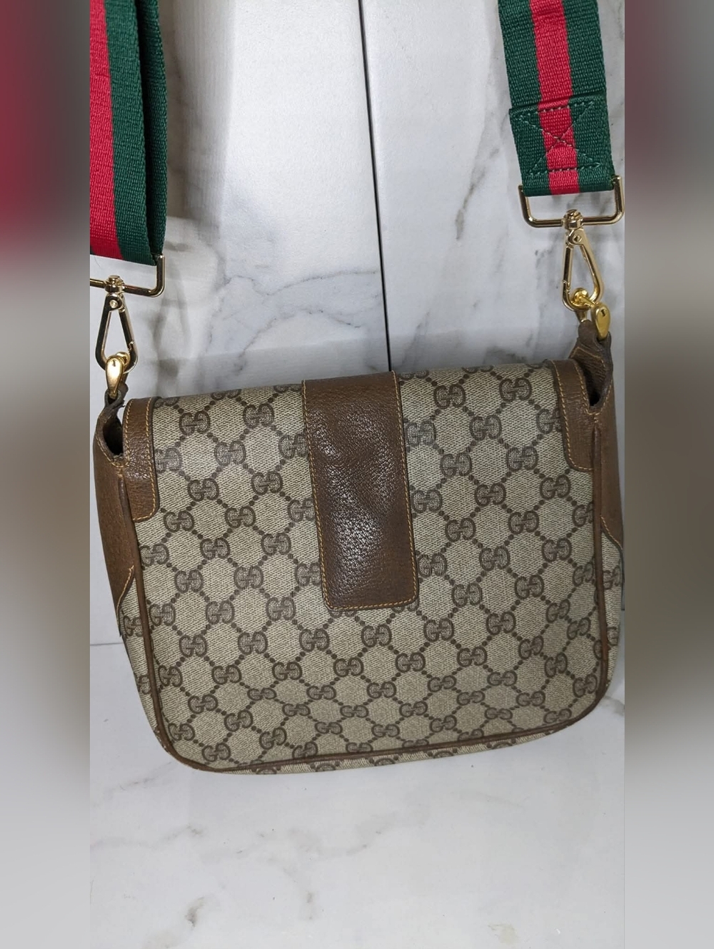 Gucci Vintage Crossbody Purse - Picture 11 of 12